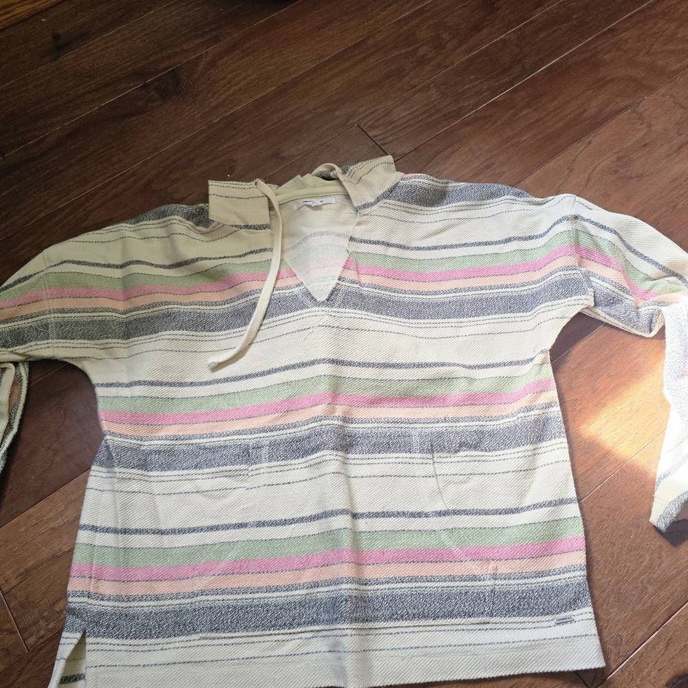 O'Neill Cream and Gray Knit Sweater